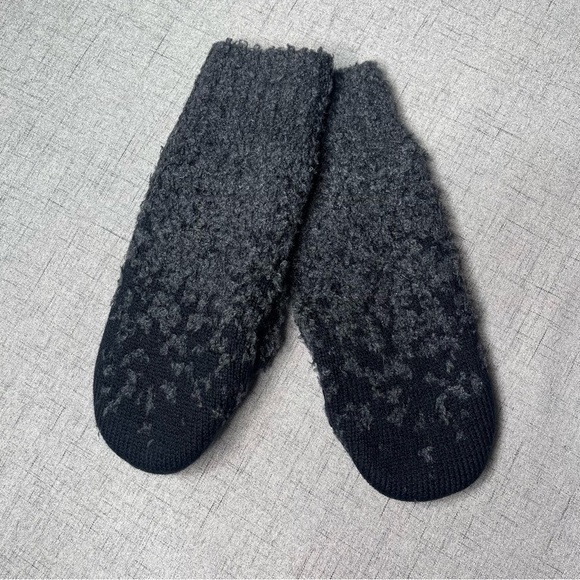 Lululemon Ombre Knit Textured Mittens Merino Wool Black Graphite Grey M L Nwt - Picture 4 of 10